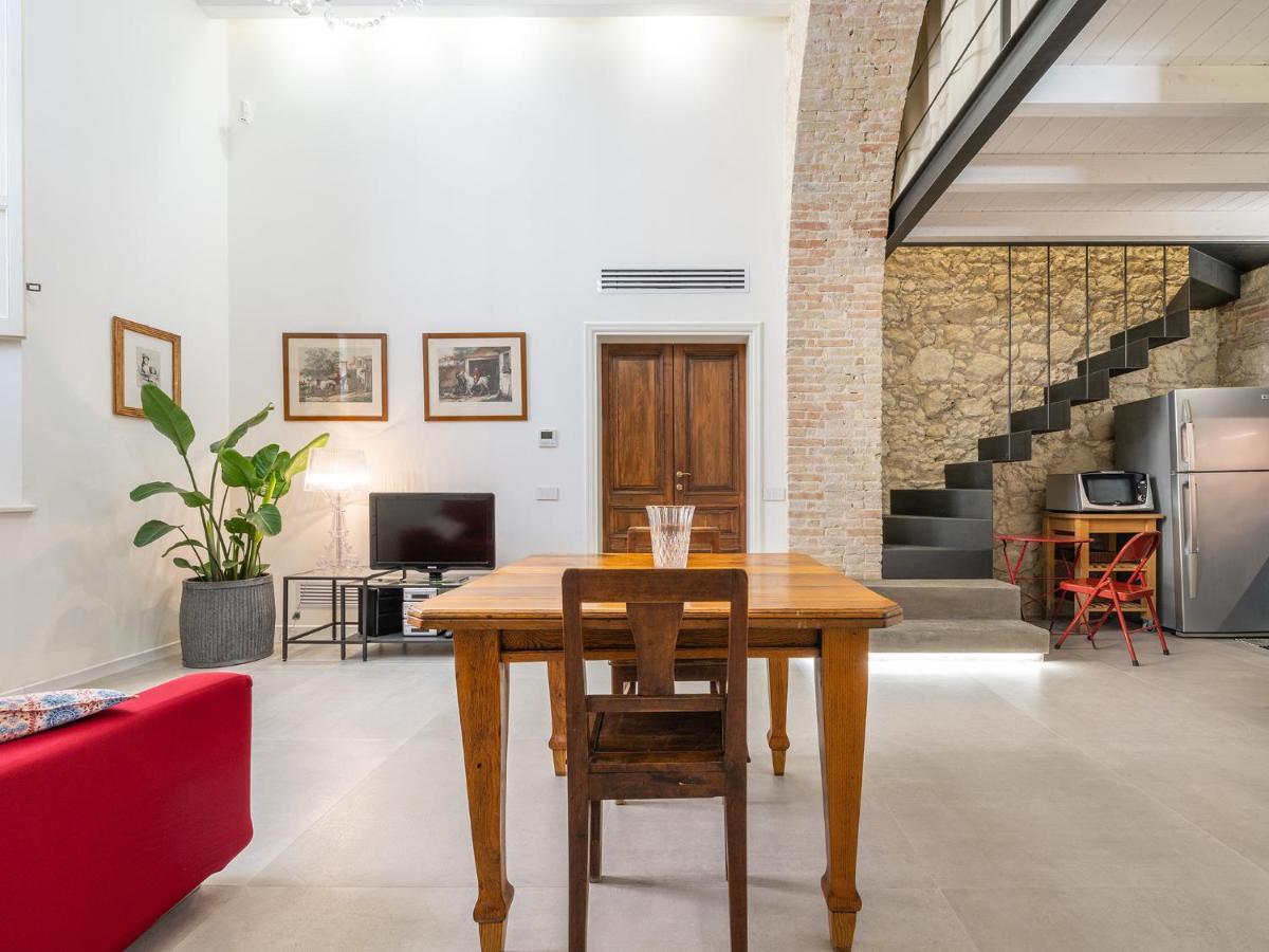 Massimo Boutique Apartment Cagliari Eksteriør billede