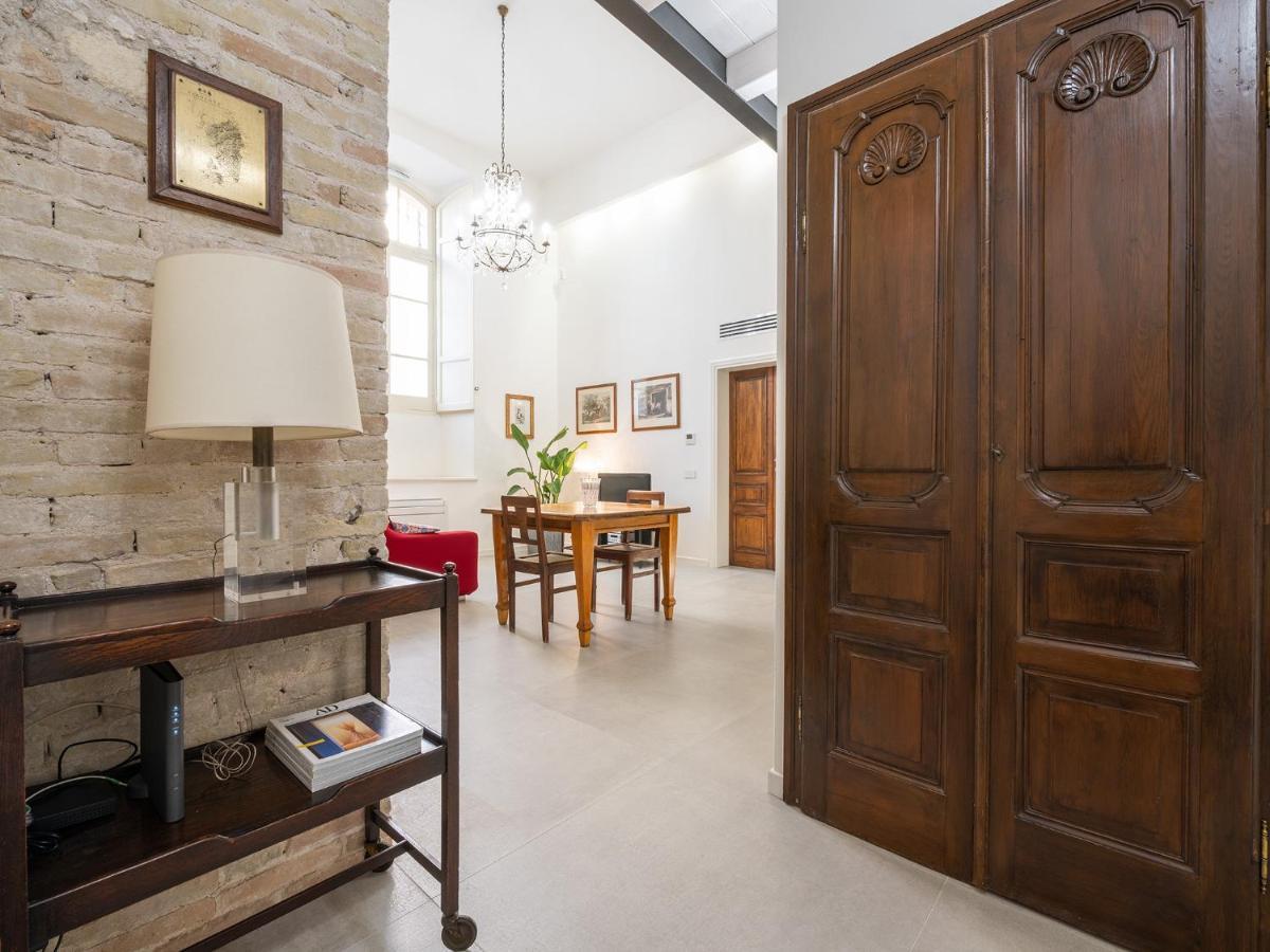 Massimo Boutique Apartment Cagliari Eksteriør billede